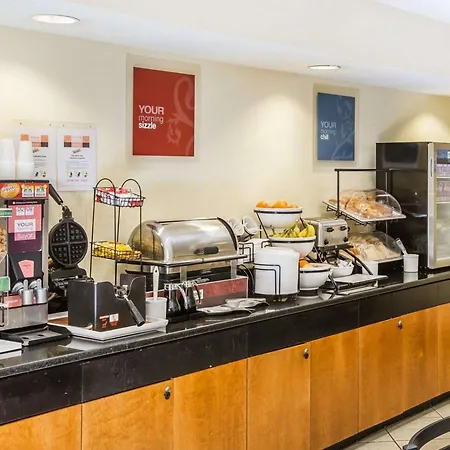 Quality Inn Darien-North Brunswick-2